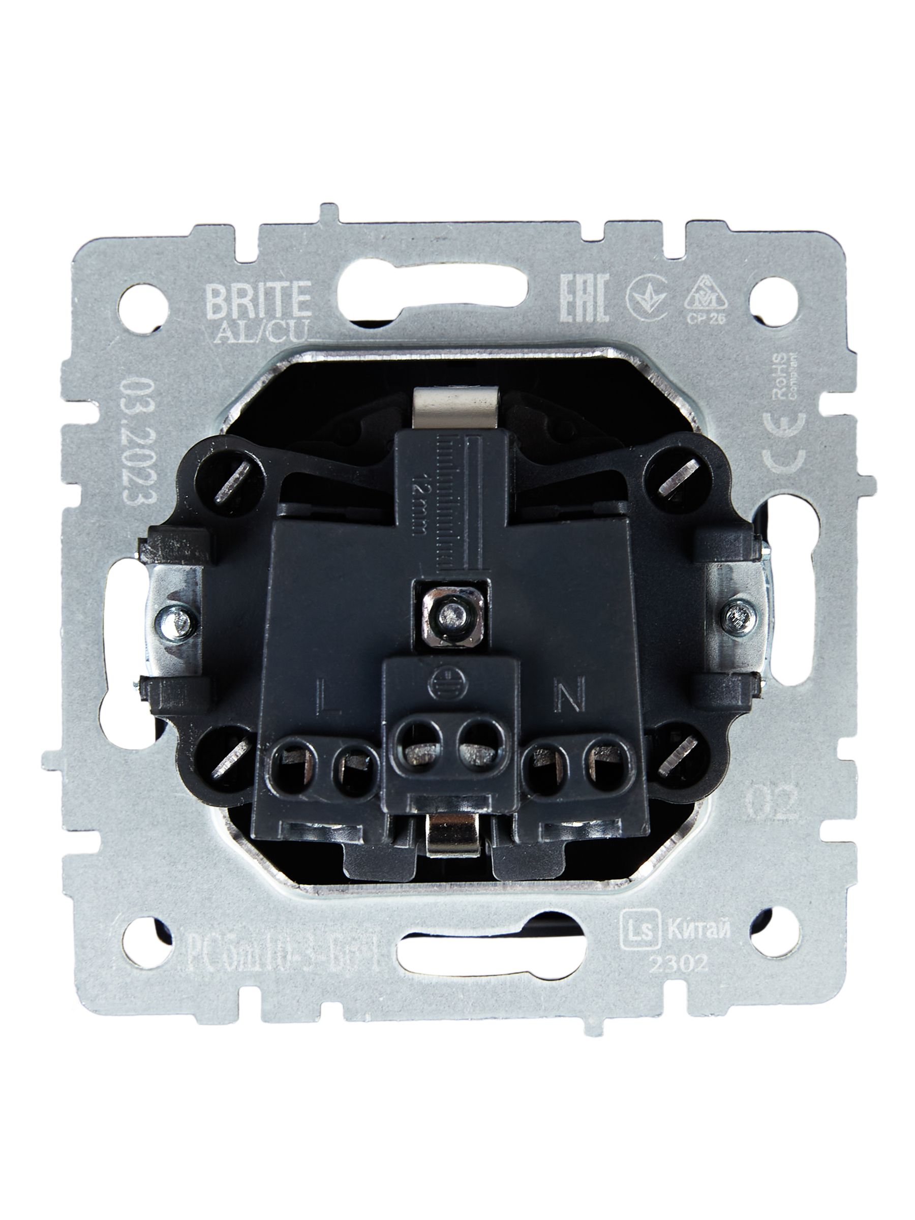 BRITE Розетка 1-местная с заземлением с защитными шторками и крышкой 16А IP20 РСбш10-3-БрЧ черный IEK — фото