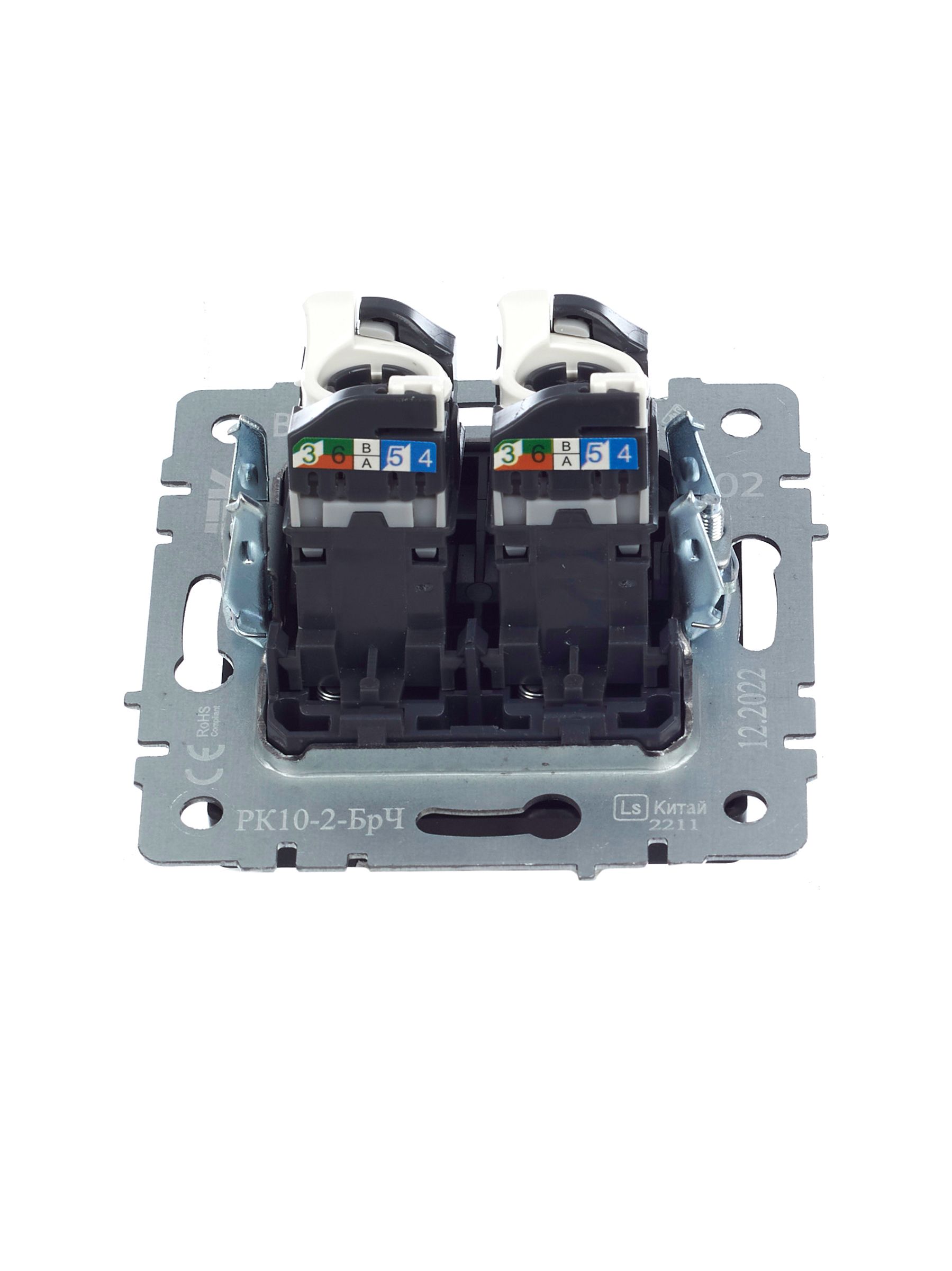 BRITE Розетка компьютерная двойная RJ45 кат.5E РК10-2-БрЧ черный IEK — фото