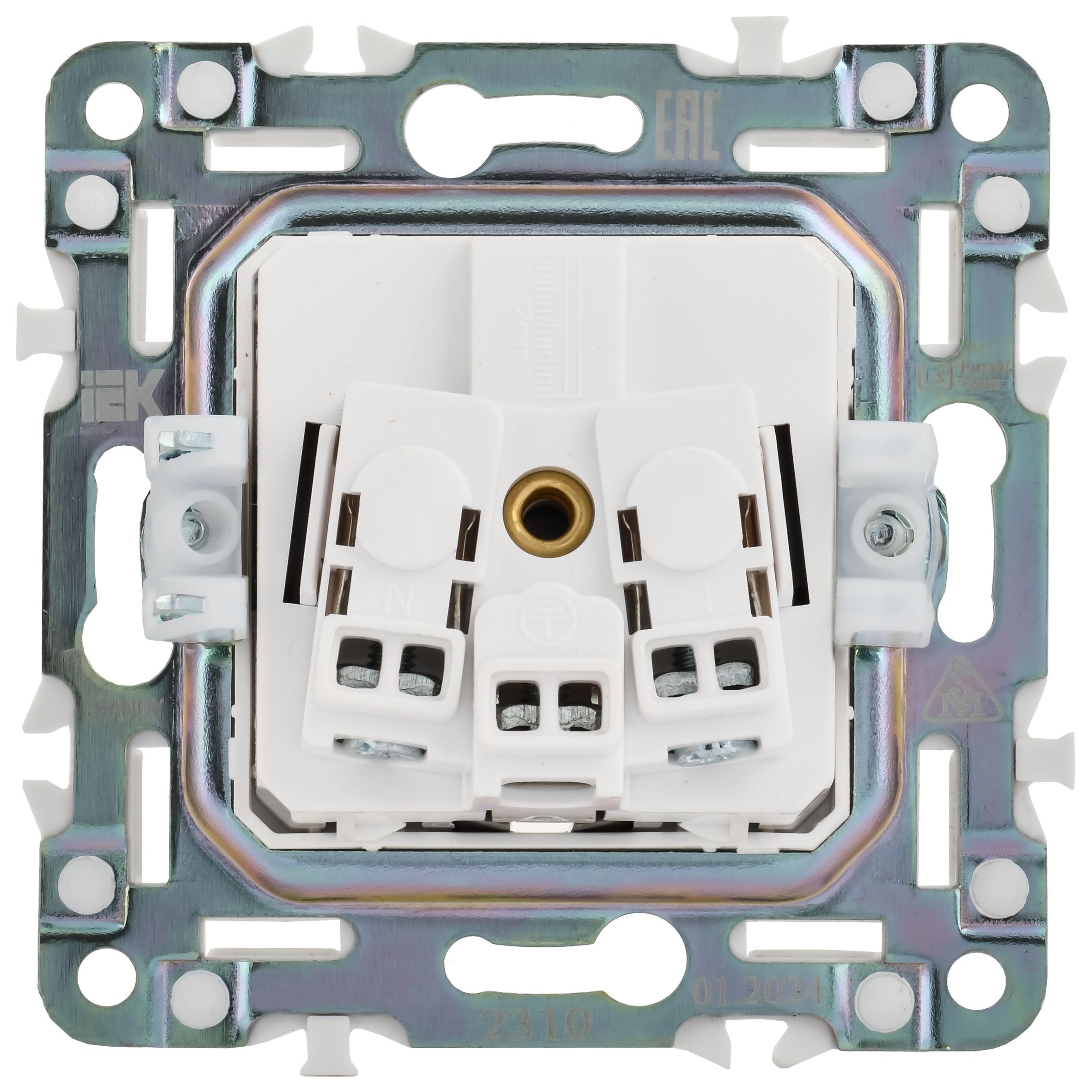 SKANDY Розетка 1-местная с заземлением с защитными шторками и крышкой 16А IP44 SK-R11N металл никель IEK — фото