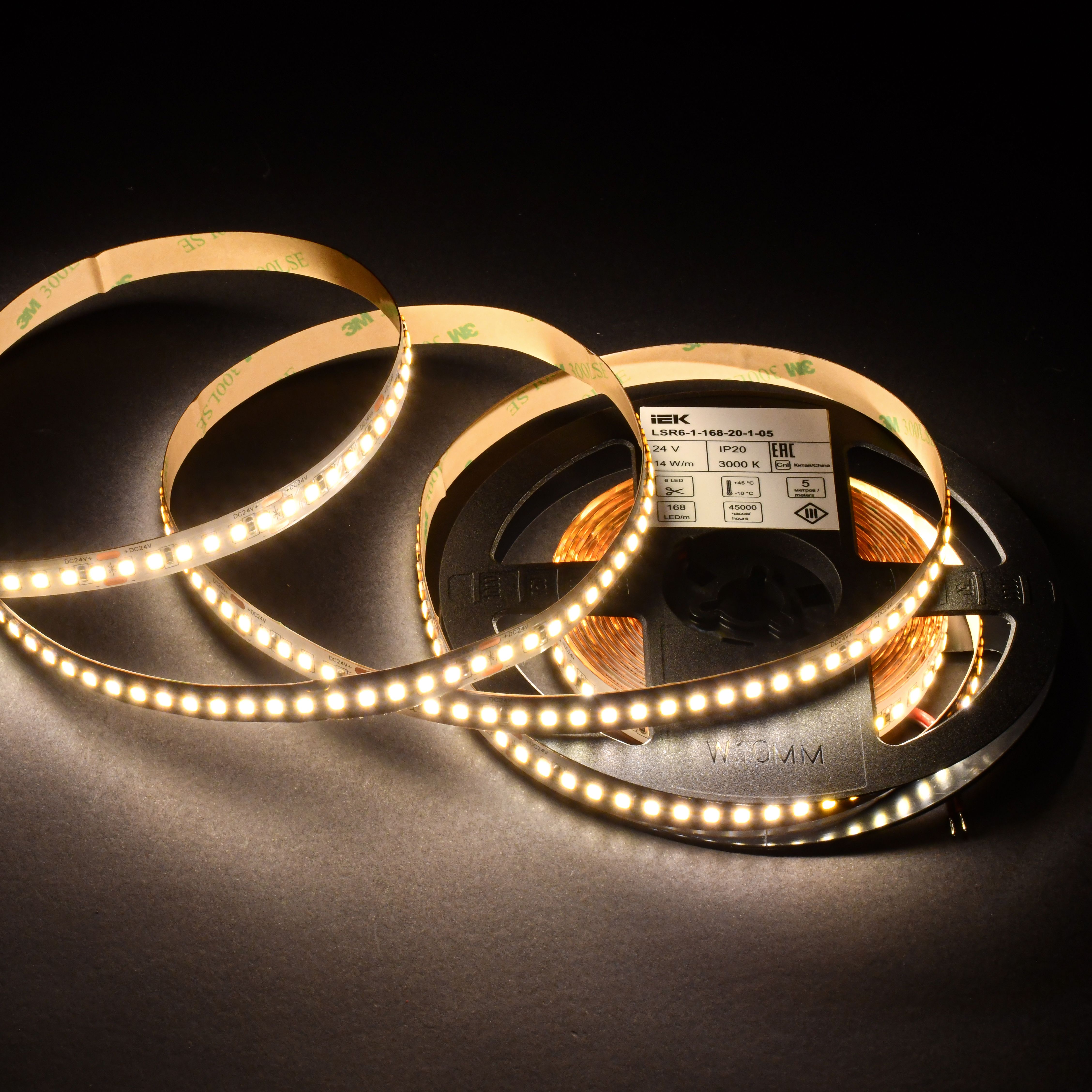 Лента светодиодная 5м SMD2835 168LED/м 14Вт/м IP20 ширина 10мм 24В теплый белый IEK — фото