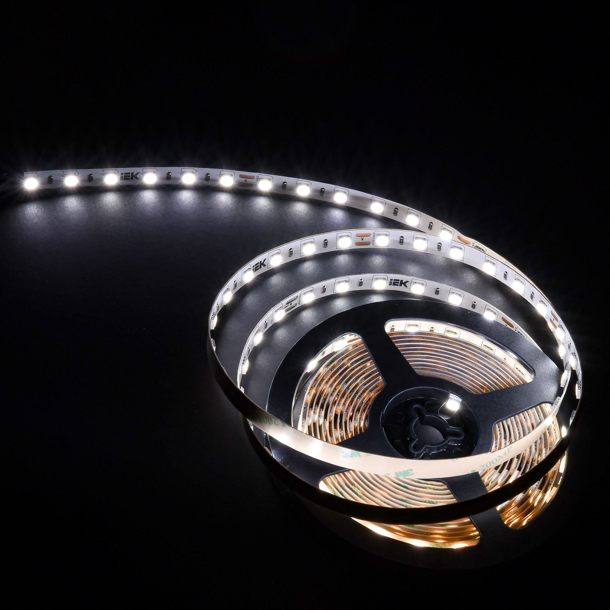 Лента светодиодная 5м LSR-5050WW60-14,4-IP20-24В IEK — фото