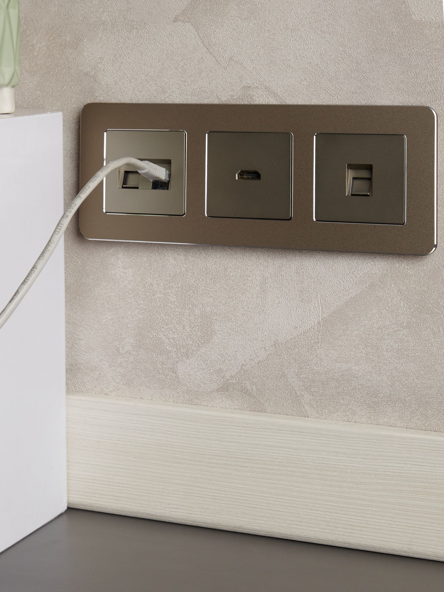 BRITE Розетка компьютерная RJ45 кат.6 РК11-БрШ шампань IEK — фото
