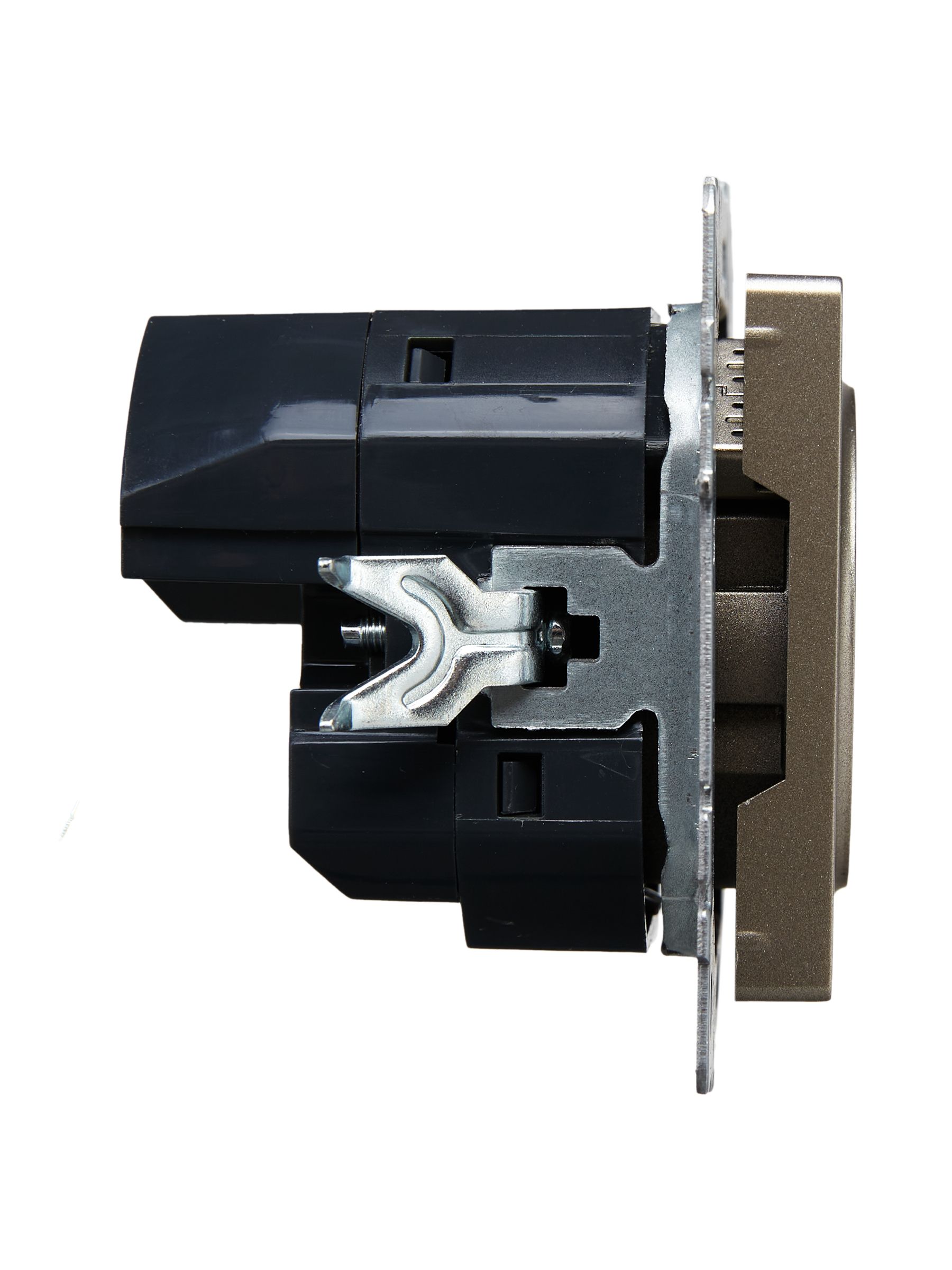 BRITE Розетка 1-местная с заземлением с защитными шторками 16А с USB A+A 5В 3,1А РЮш10-2-БрШ шампань IEK — фото