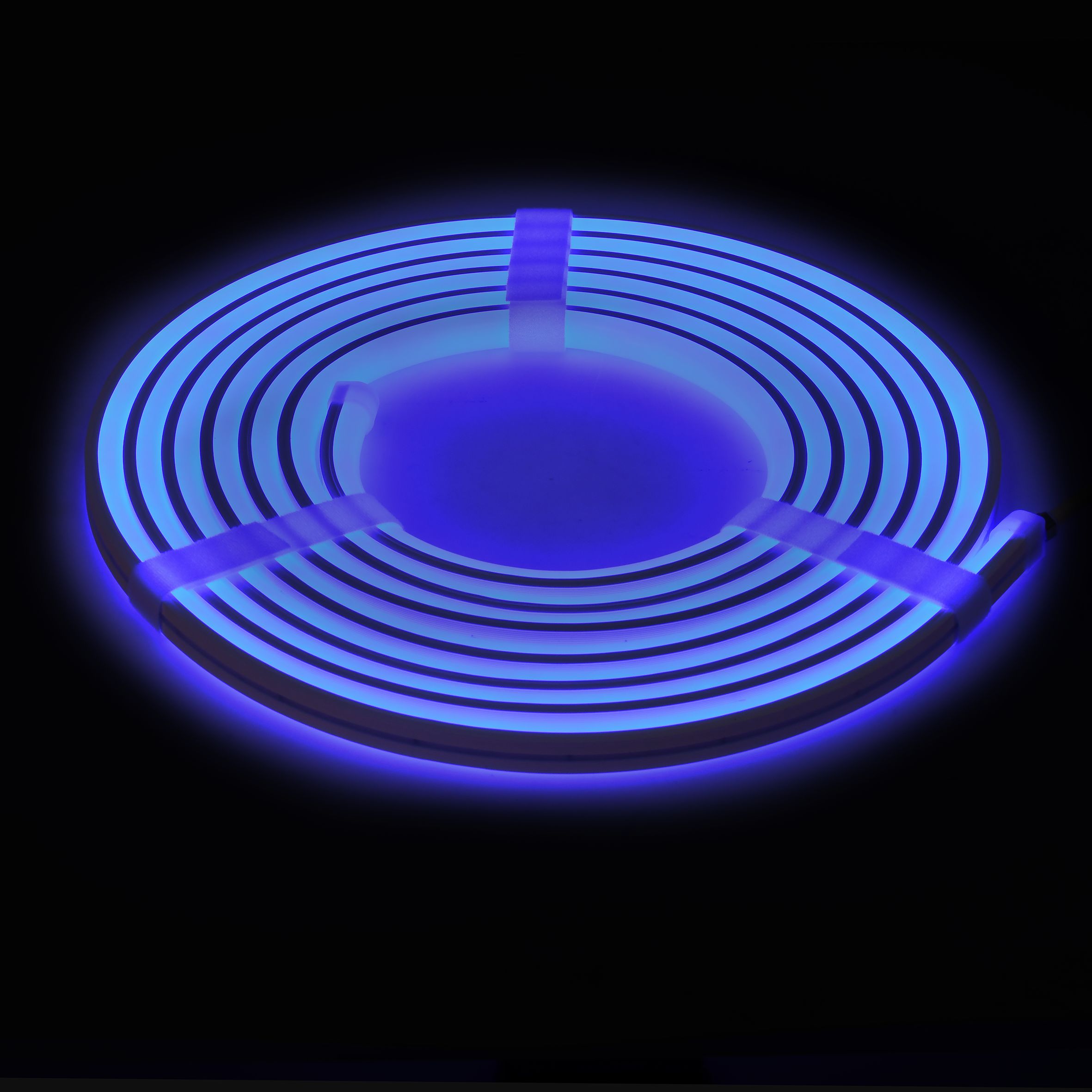 Лента светодиодная "неон" термостойкая 5м SMD5050 60LED/м 10Вт/м IP67 13мм 24В RGB IEK — фото
