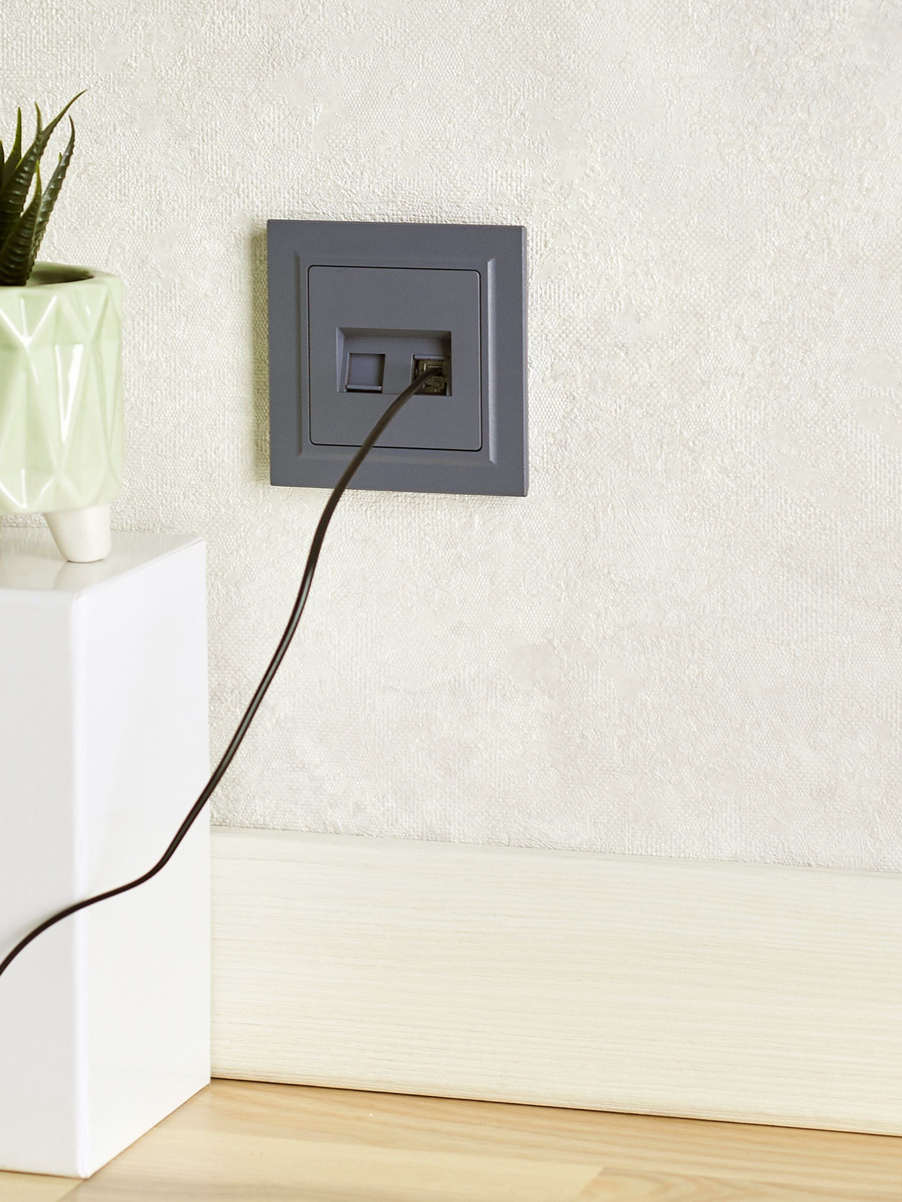 BRITE Розетка компьютерная двойная RJ45 кат.5E РК10-2-БрМ маренго IEK — фото