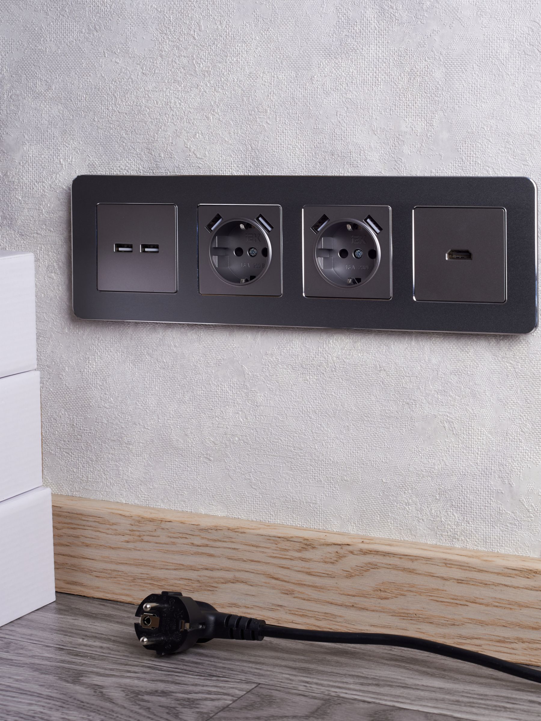 BRITE Розетка HDMI РHDMI-0-БрС сталь IEK — фото
