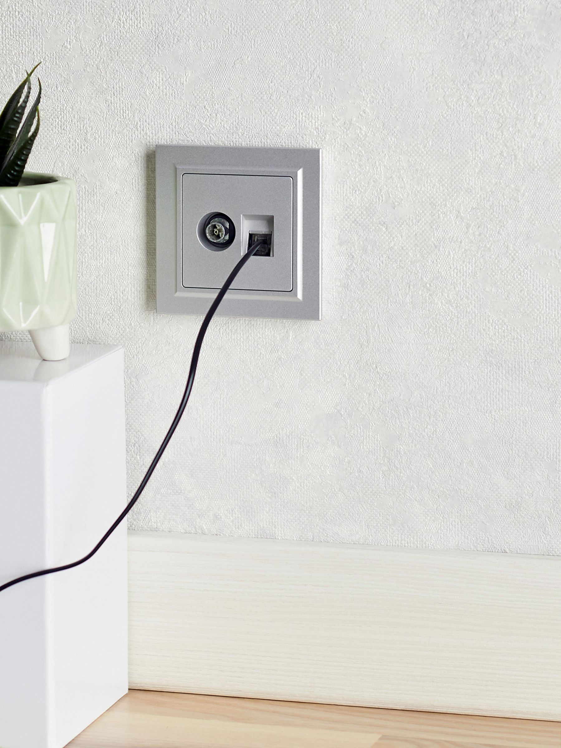 BRITE Розетка двойная TV+RJ45 кат.5E РТВ/РК12-БрА алюминий IEK — фото