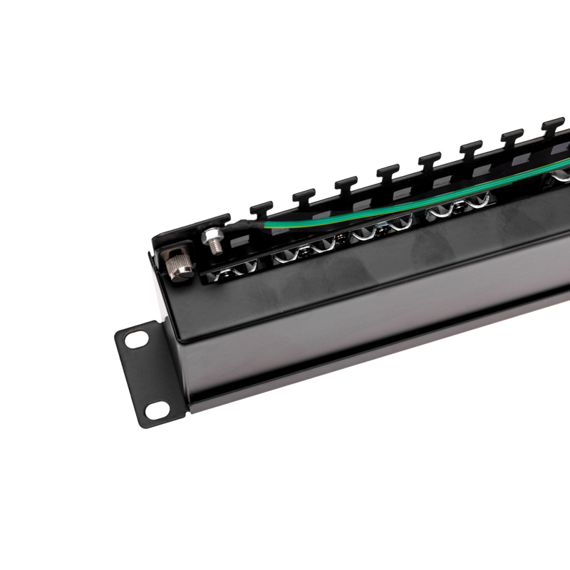 Патч-панель 19" 1U, CAT 5e, 24 порта RJ-45, экранированная, Dual IDC REXANT — фото