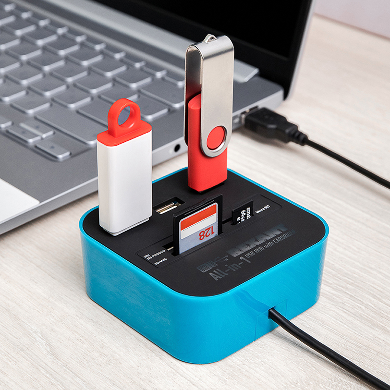 Разветвитель USB на 3 порта + картридер (все в одном) черный REXANT — фото