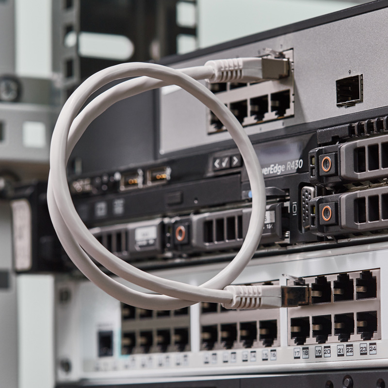 Шнур коммутационный патч-корд F/UTP RJ45-RJ45, CAT 6, LSZH серый, 0,5м REXANT — фото