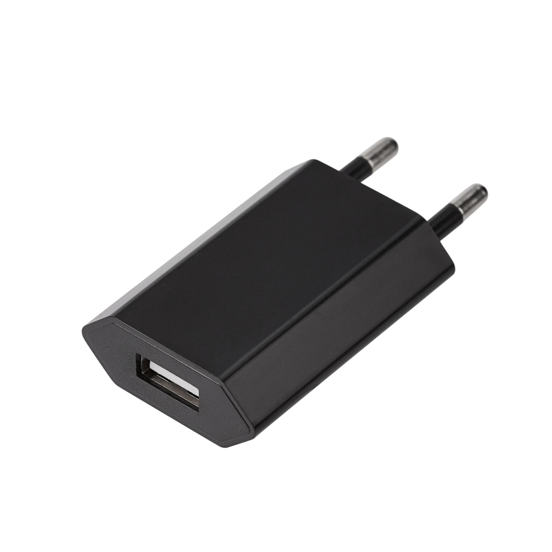 Сетевое зарядное устройство USB, 5В, 1А, черное REXANT — фото