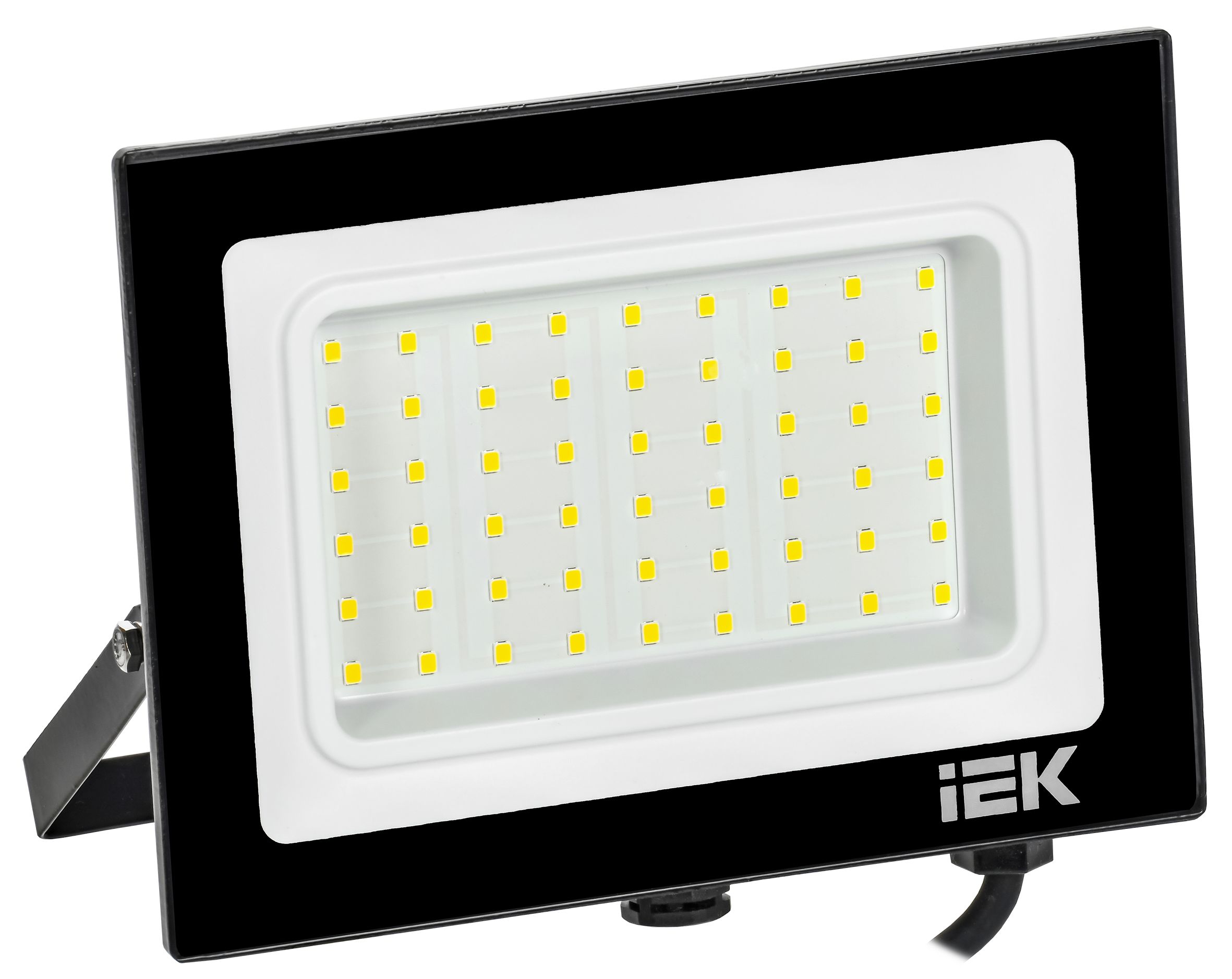 Прожектор СДО 06-50 светодиодный черный IP65 6500 K IEK — фото
