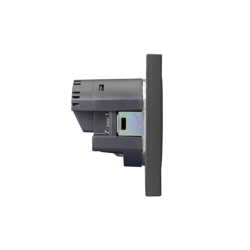 Розетка STRONG 1-ая с/з с/у з/ш 16А с USB A+C быстрой зарядки 5В/3А графит KRANZ — фото