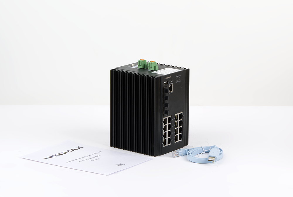 Управляемый промышленный L2+ коммутатор NIKOMAX, 16*10/100/1000Мбит/с PoE (af/at/BT) из которых 4 порта PoE BT, 4*1/2.5/10Гбит/с SFP+, Крепление на DIN-рейку, 2*ввода питания, питание 44-57В (блок питания 370Вт поставляется отдельно), -40С +80С. — фото