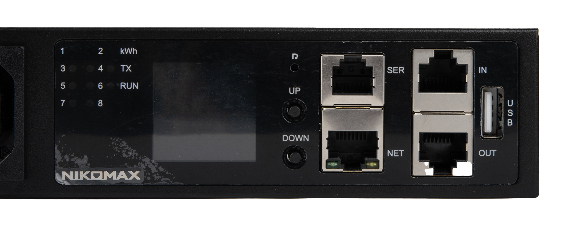 Блок  контролируемых электрических розеток NIKOMAX, SW - Switched, (включение и отключение каждой розетки, измерение общего потребления и отправка показаний через LAN), 19", 8 розеток C13, макс. нагрузка 16 А, шнур питания 2 м., вилка С20, цифровое измерение силы тока на входе, защита 16А, металлический корпус, Счетчик кВт*ч, макс. мощность 4000 Вт, 436x180x44.5 мм, цвет черный. — фото