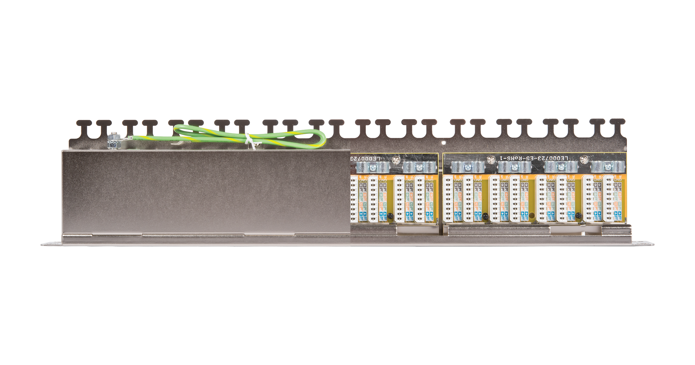 Коммутационная панель NIKOMAX 19", 1U, 24 порта, Кат.6a (Класс Ea), 500МГц, RJ45/8P8C, 110/KRONE, T568B, полный экран, с органайзером, металлик - гарантия: 5 лет расширенная / 25 лет системная — фото